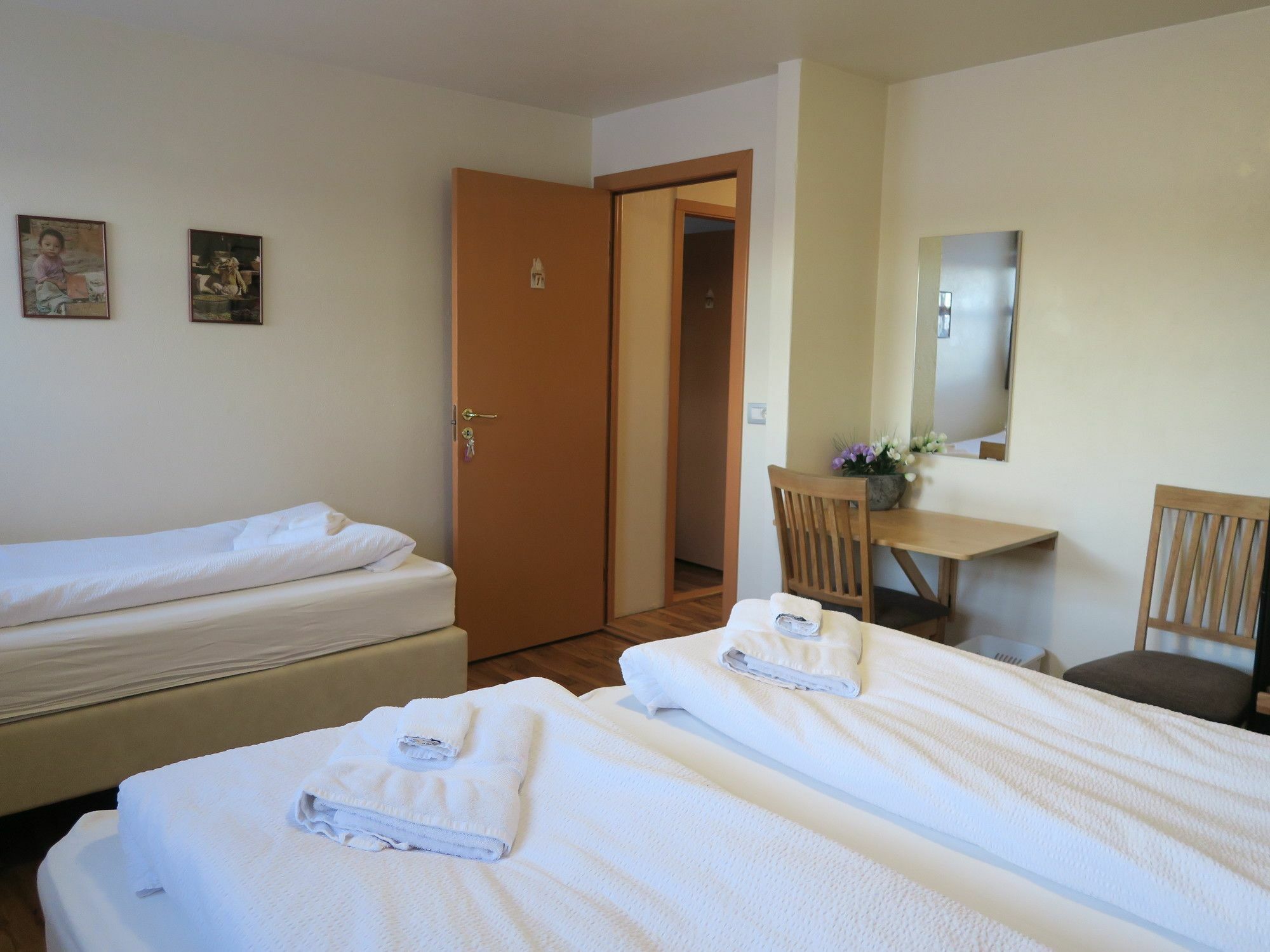Dilksnes Guesthouse Höfn Eksteriør billede